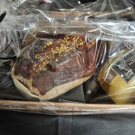 Panier gourmand – Pain d’épices, nougat et miels artisanaux